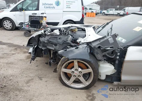 2006 Chevrolet Corvette z USA, uszkodzony, nr VIN 1G1YY26U365108568